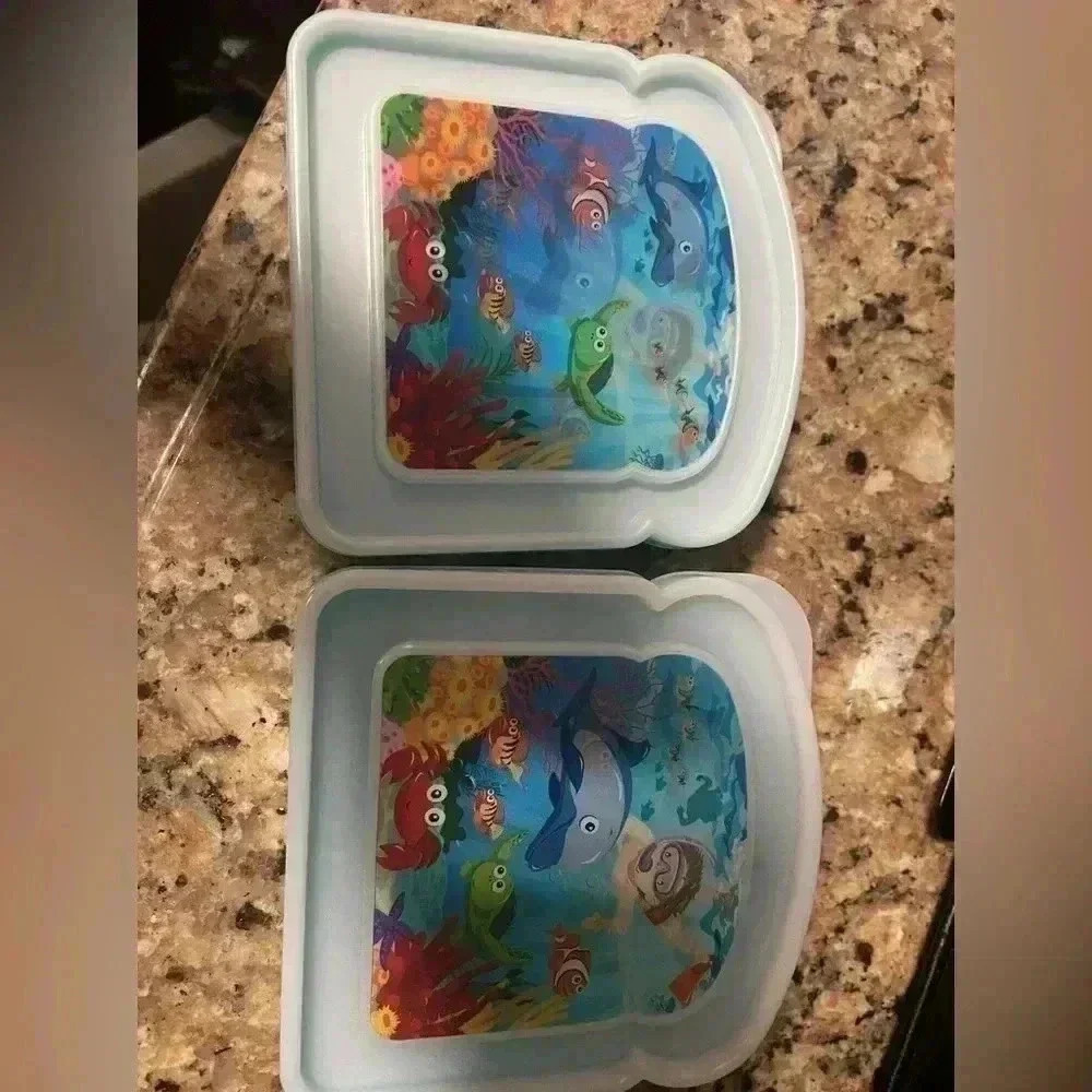 Sandwich container